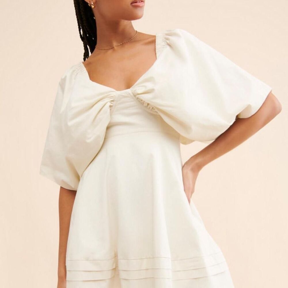 En-saison Women's Cream and White Dress